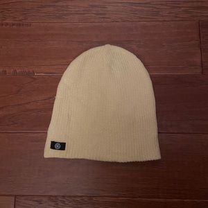 Evony yellow beanie (one size)